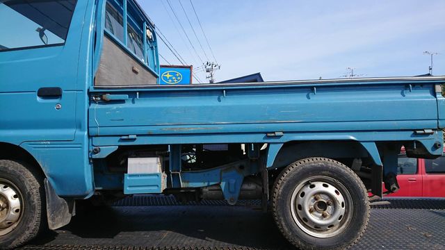 back of car DD51T - 1997 Suzuki CARRY TRUCK  - BLUE