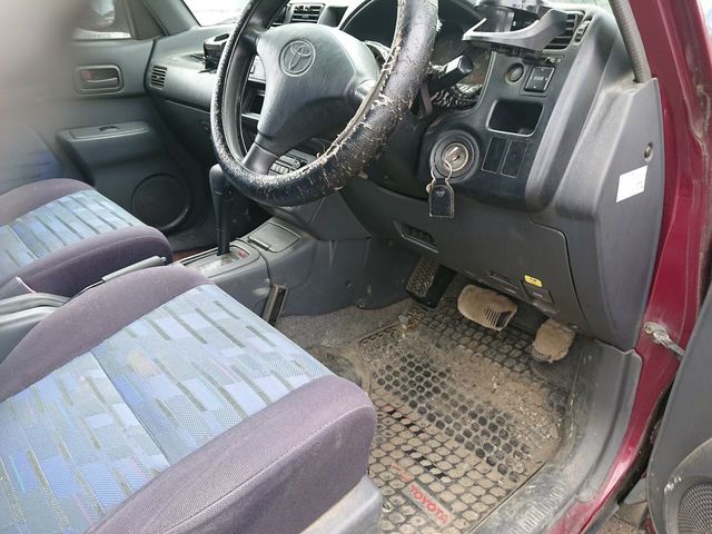 inside of car SXA11 - 1995 Toyota RAV4  - RED