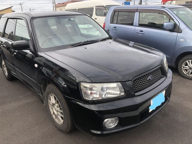 front of car SG5 - 2004 Subaru FORESTER Cross Sports 2.0i - BLACK